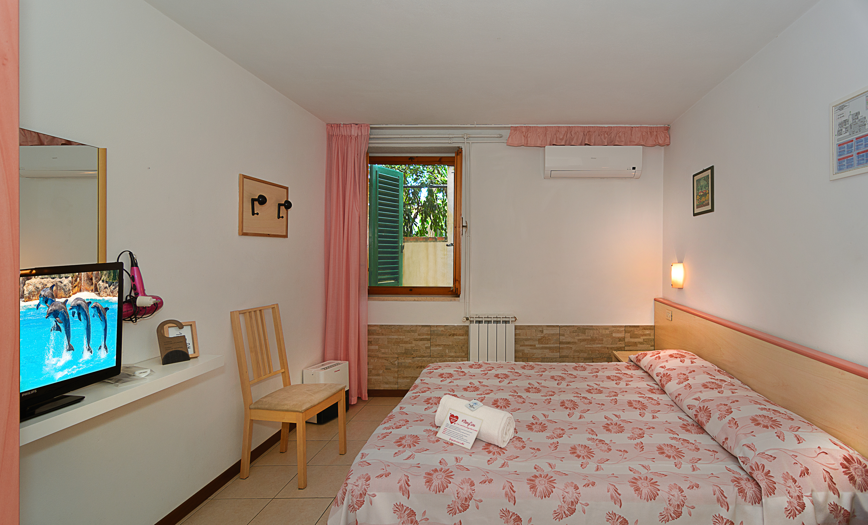 Simple Stay — Simple Stay 2